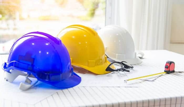 Different-color-hard-hats-