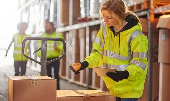 best-gloves-for-handling-cardboard-boxes