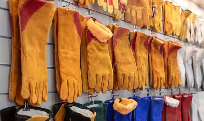 fire-resistant-gloves