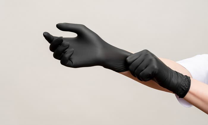 putting-on-rubber-gloves