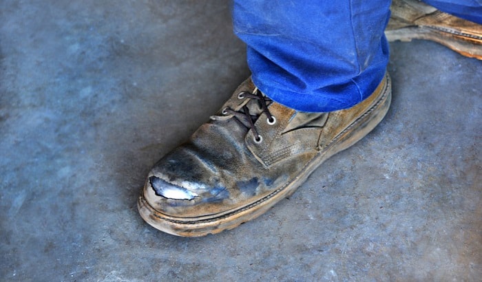 Composite Toe vs Steel Toe Boots