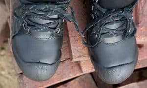 what are steel toe boots designed for