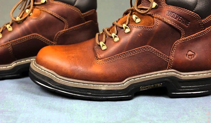 Wolverine raider hot sale work boots