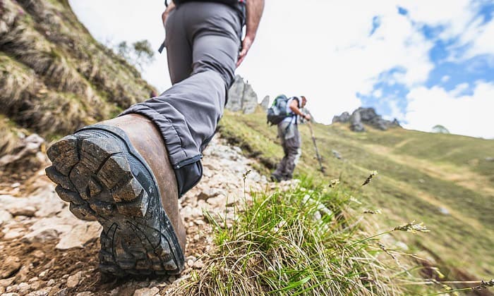 work-boots-vs-hiking-boots