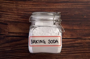 Wash-the-gloves-with-baking-soda