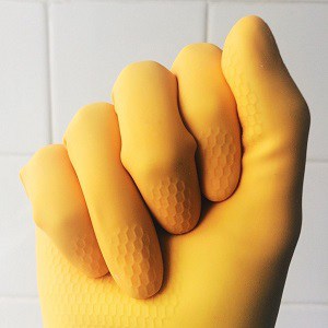 my-hands-feel-weird-when-i-wear-gloves