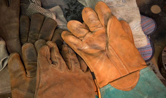 how to get rid of smelly leather gloves