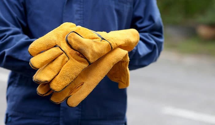 how to clean leather gloves inside